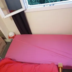  Habitación en casa particular Calme Et Ecologie Aux Portes De Paris